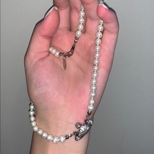 Vivienne Westwood pearl orb choker